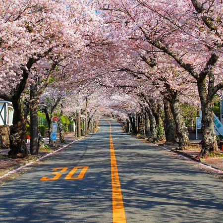 伊豆高原 温泉付別荘 Isana Mountain Villa Futo Bagian luar foto