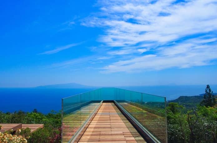 伊豆高原 温泉付別荘 Isana Mountain Villa Futo Bagian luar foto