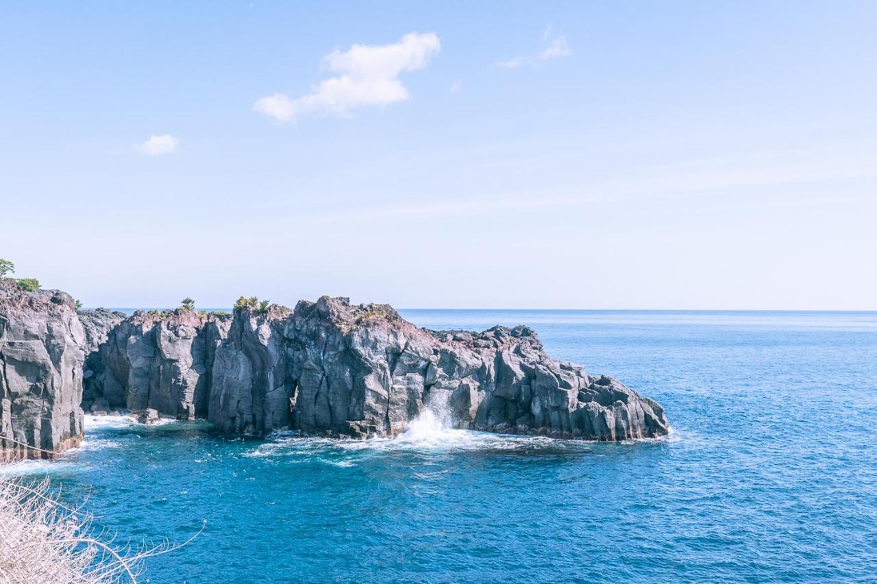 伊豆高原 温泉付別荘 Isana Mountain Villa Futo Bagian luar foto